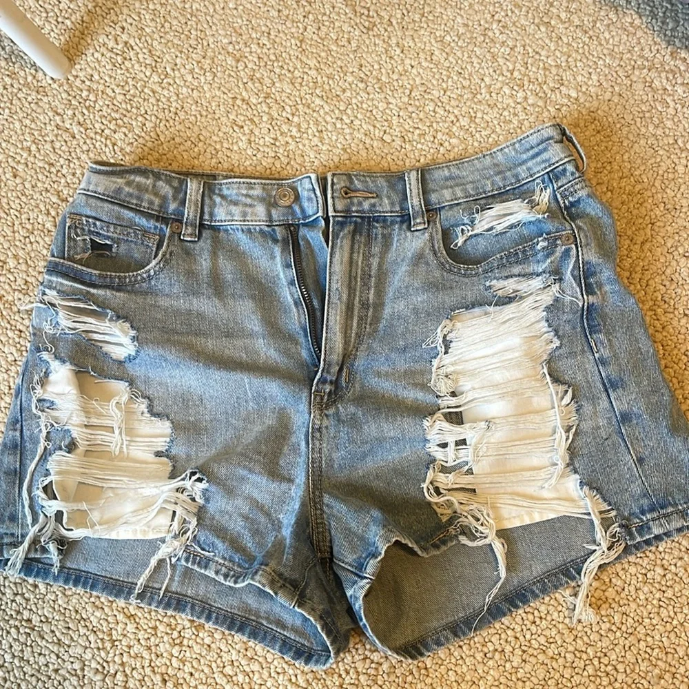 Jean shorts - Picture 1 of 2